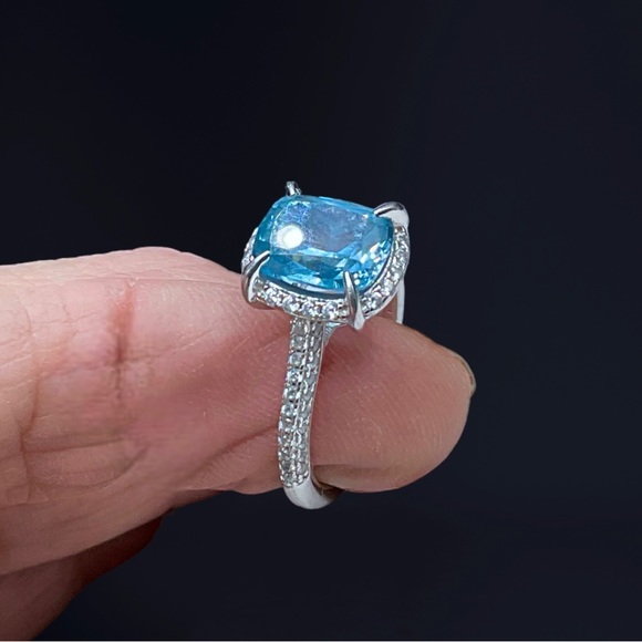 🌺Lafonn Blue Topaz Ring - Picture 3 of 15